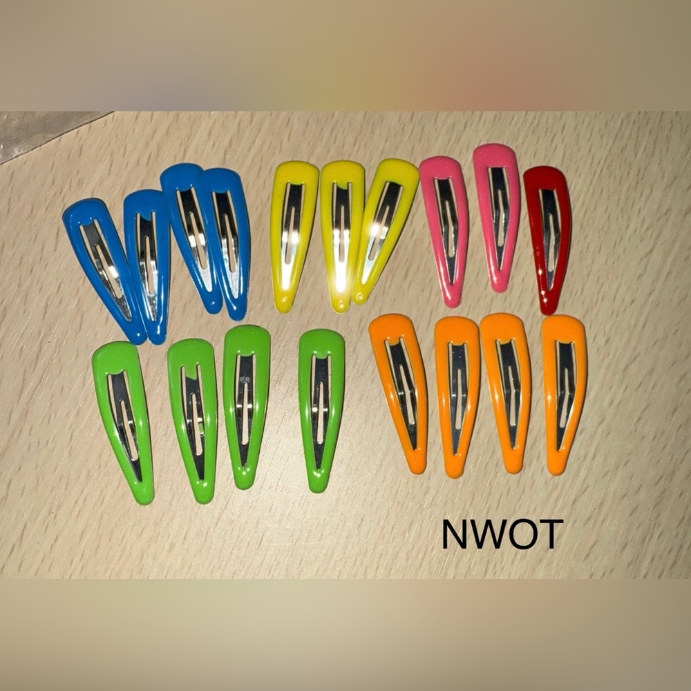 Colorful Hair Clip 18 NWOT